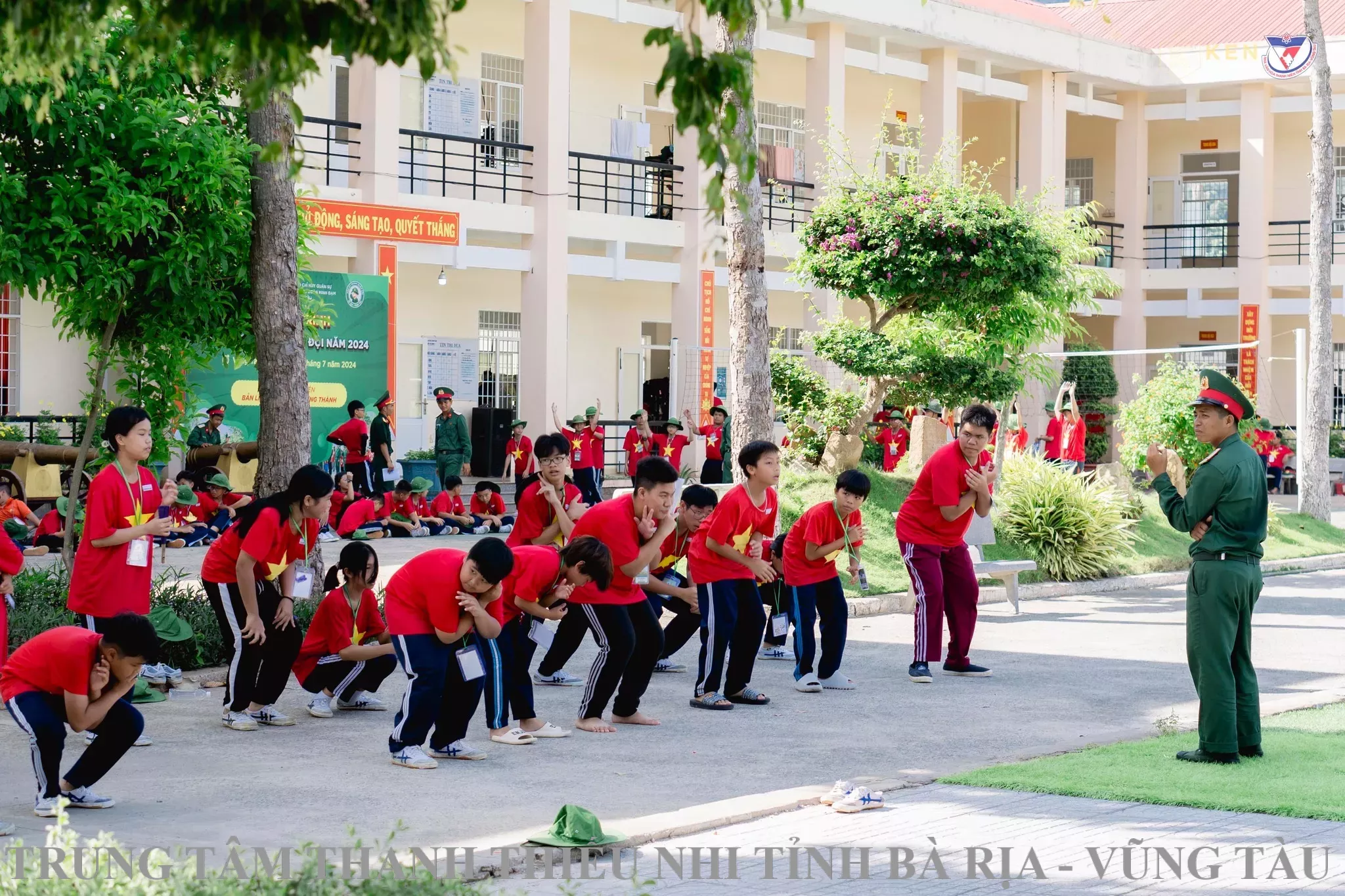 Học Kỳ Trong Quân Đội 2025