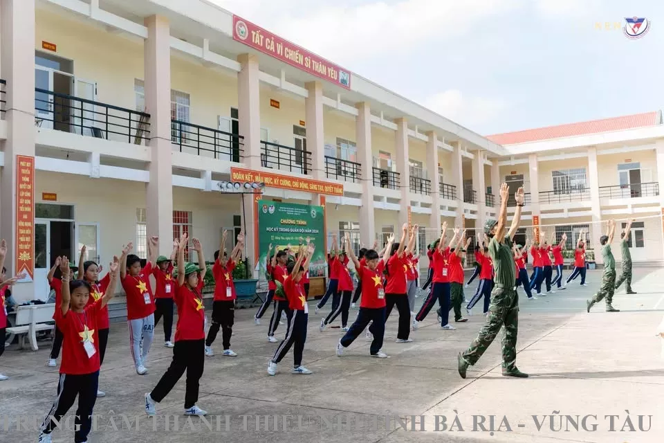 Học Kỳ Trong Quân Đội 2025