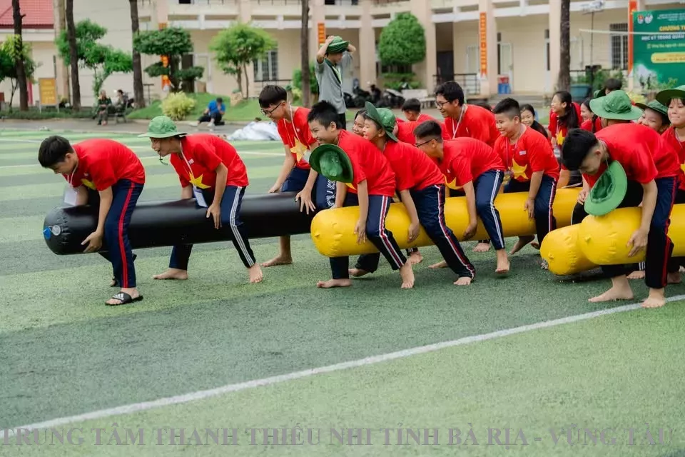 Học Kỳ Trong Quân Đội 2025