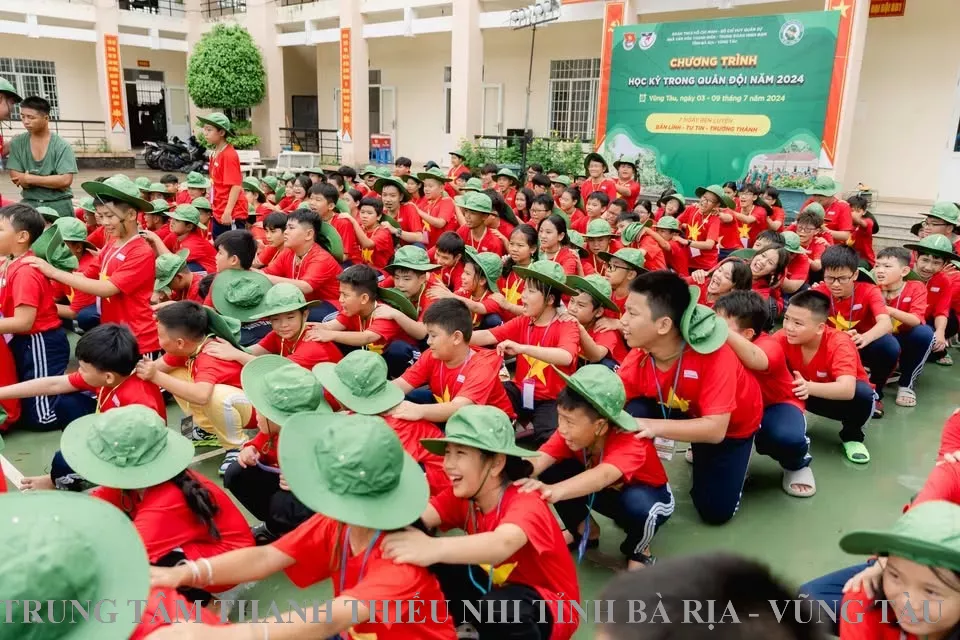Học Kỳ Trong Quân Đội 2025